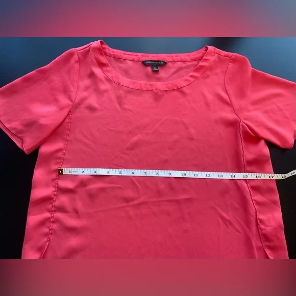 Banana Republic Watermelon Pink Crew Neck Short Sleeve Blouse - Size XS - Picture 6 of 11